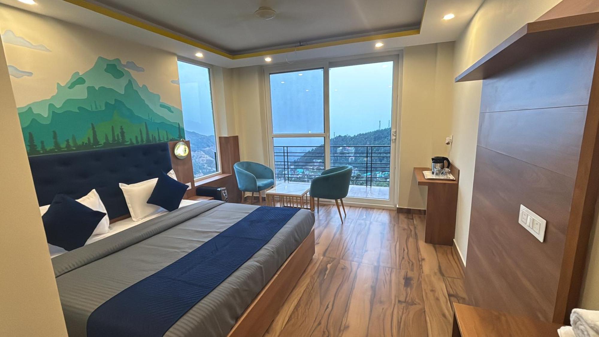Shalom Backpackers Dharamkot Mcleodganj Vandrehjem McLeod Ganj Eksteriør billede